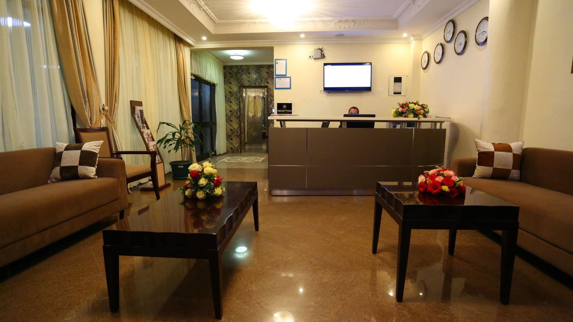 โรงแรมคาราแวน แอดดิสอาบาบา ภายนอก รูปภาพ
